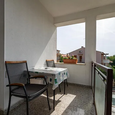 Amazing Apartment In Pula With Wifi 公寓 *