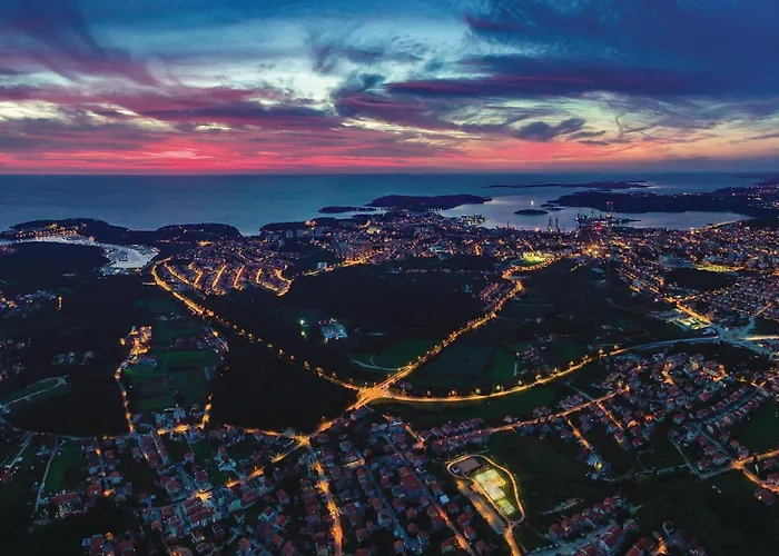 Stunning In With Wifi Póla