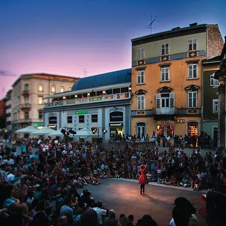 شقة Stunning In With Wifi *